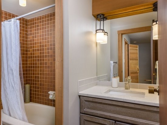 Big White 1 Bedroom Accommodation - Moguls - #4553