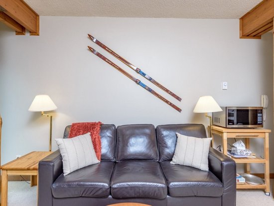 Big White 1 Bedroom Accommodation - Moguls - #4553