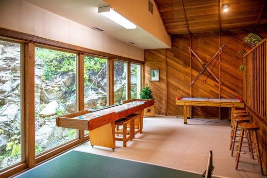 Big White 2 Bedroom Accommodation - Moguls - #4557