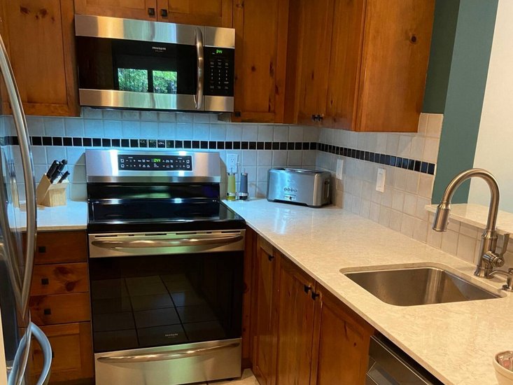 Whistler 1 Bedroom Accommodation - Stoney Creek - North Star - #4560 Whistler 1 Bedroom Accommodation - Stoney Creek - North Star - #4560