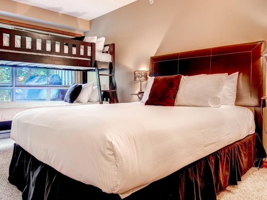 Whistler 2 Bedroom Accommodation - Aspens - #4562