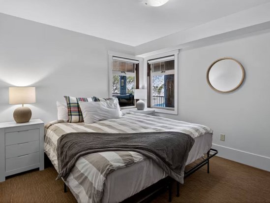 Big White 2 Bedroom Accommodation - Raven - #4569 Big White 2 Bedroom Accommodation - Raven - #4569