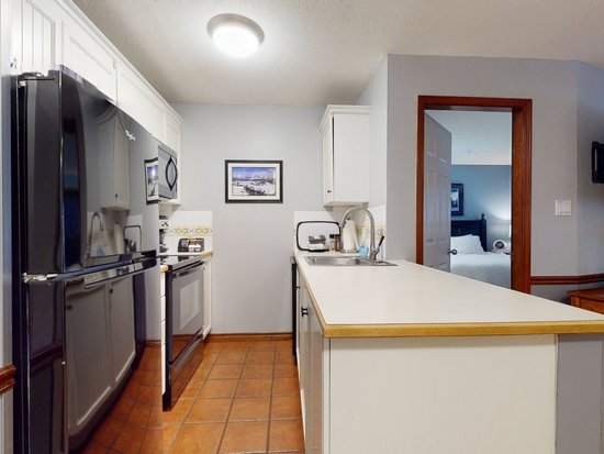 Whistler 2 Bedroom Accommodation - Aspens - #4578