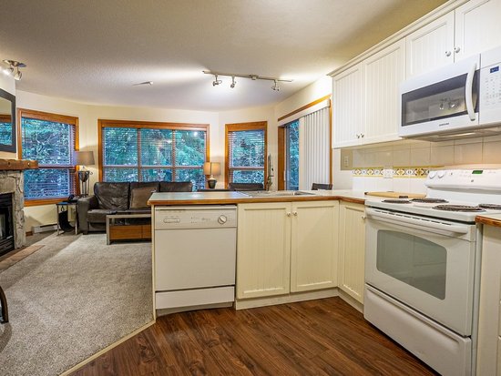 Whistler 2 Bedroom Accommodation - Aspens - #4580