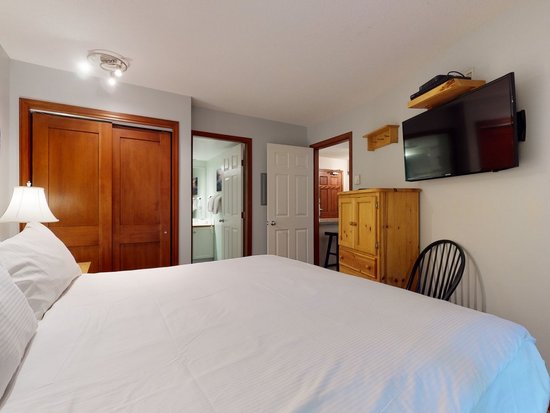 Whistler 2 Bedroom Accommodation - Aspens - #4586