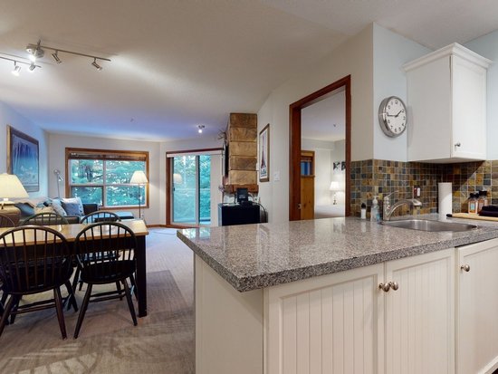 Whistler 2 Bedroom Accommodation - Aspens - #4586