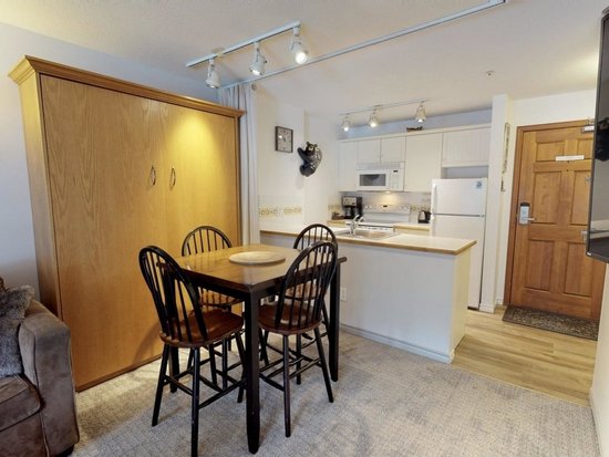 Whistler 1 Bedroom Accommodation - Aspens - #4589