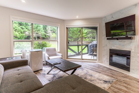 Whistler 2 Bedroom Accommodation - Aspens - #4591