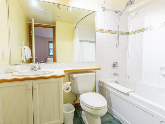 Whistler 2 Bedroom Accommodation - Aspens - #4593