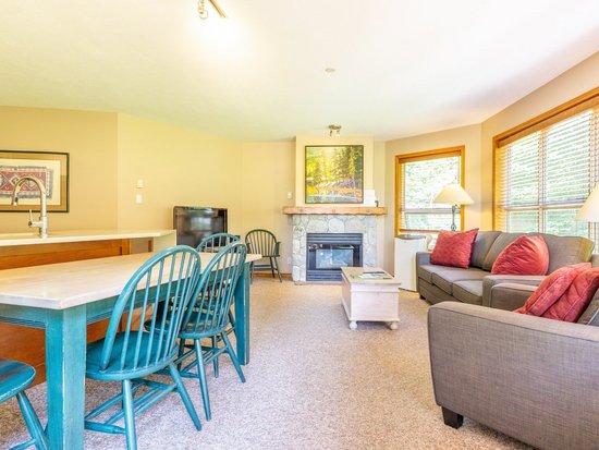 Whistler 2 Bedroom Accommodation - Aspens - #4593
