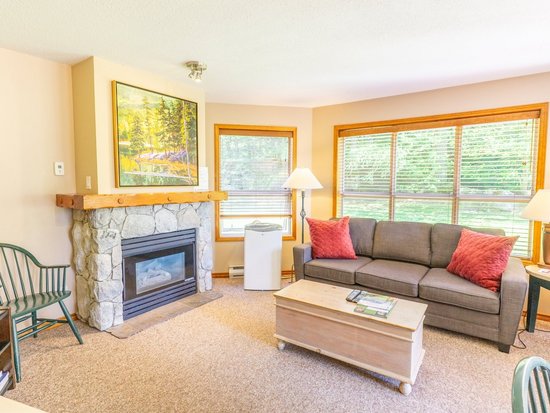 Whistler 2 Bedroom Accommodation - Aspens - #4593