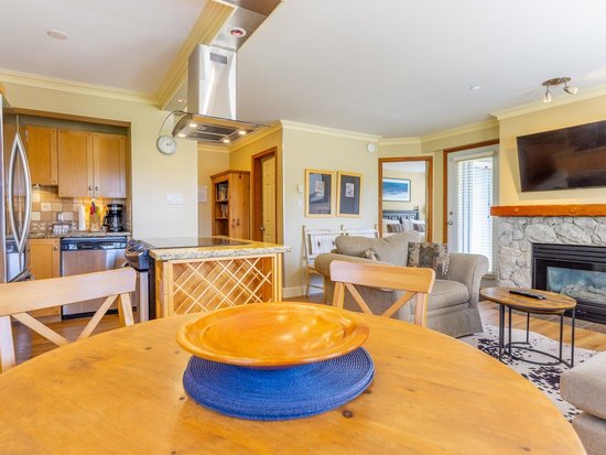 Whistler 2 Bedroom Accommodation - Aspens - #4594