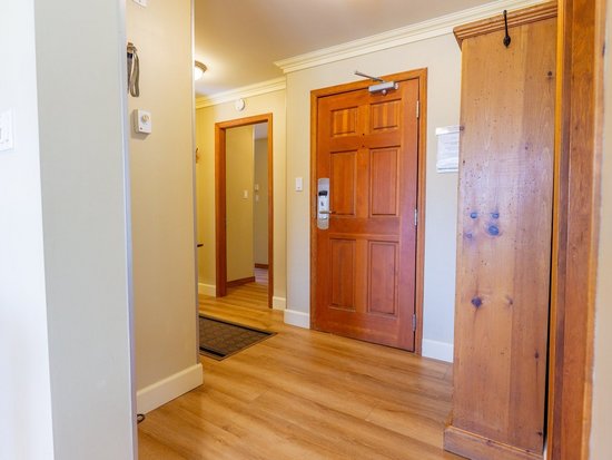 Whistler 2 Bedroom Accommodation - Aspens - #4594