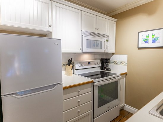 Whistler 2 Bedroom Accommodation - Aspens - #4595