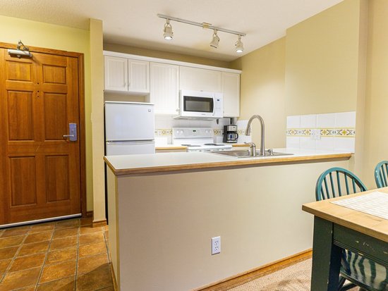 Whistler 1 Bedroom Accommodation - Aspens - #4598