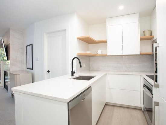 Whistler 2 Bedroom Accommodation - Aspens - #4601