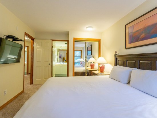Whistler 2 Bedroom Accommodation - Aspens - #4603