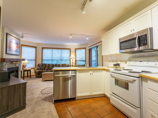 Whistler 2 Bedroom Accommodation - Aspens - #4603