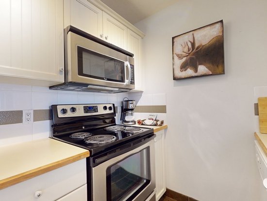 Whistler 2 Bedroom Accommodation - Aspens - #4606