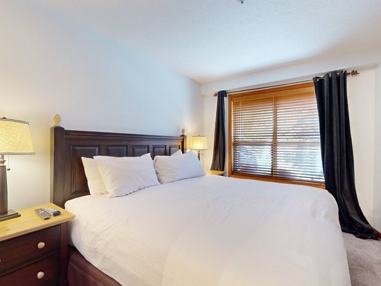 Whistler 2 Bedroom Accommodation - Aspens - #4606