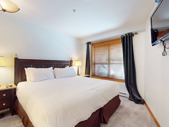 Whistler 2 Bedroom Accommodation - Aspens - #4606