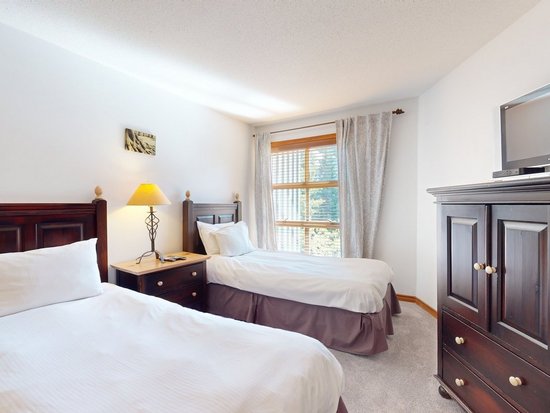 Whistler 2 Bedroom Accommodation - Aspens - #4606