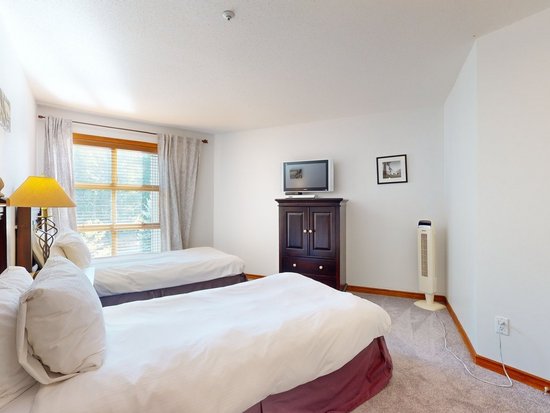 Whistler 2 Bedroom Accommodation - Aspens - #4606