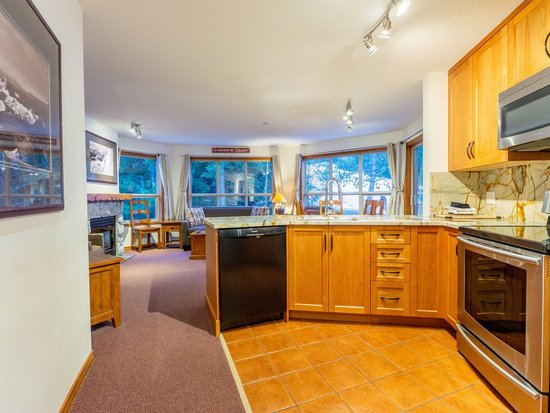 Whistler 2 Bedroom Accommodation - Aspens - #4610