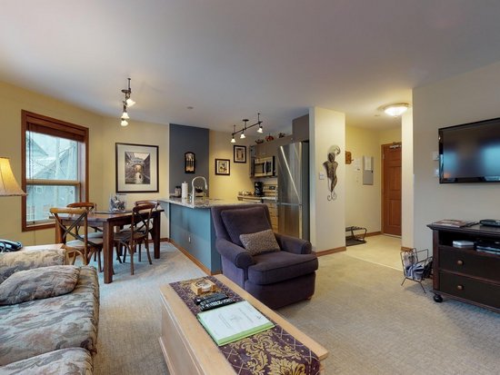 Whistler 1 Bedroom Accommodation - Aspens - #4611