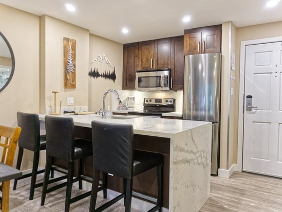 Whistler 1 Bedroom Accommodation - Aspens - #4616