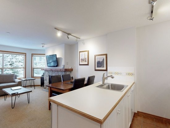 Whistler 1 Bedroom Accommodation - Aspens - #4620