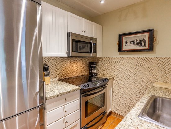 Whistler 2 Bedroom Accommodation - Aspens - #4621