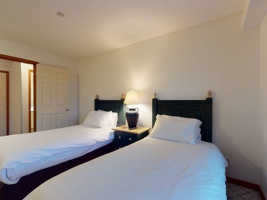 Whistler 2 Bedroom Accommodation - Aspens - #4624