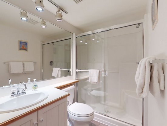 Whistler 2 Bedroom Accommodation - Aspens - #4624