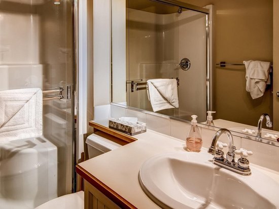 Whistler 2 Bedroom Accommodation - Aspens - #4626