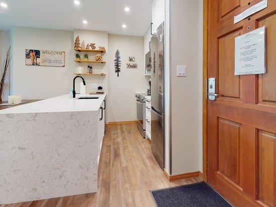 Whistler 1 Bedroom Accommodation - Aspens - #4628