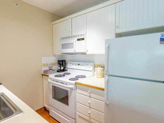 Whistler 2 Bedroom Accommodation - Aspens - #4629