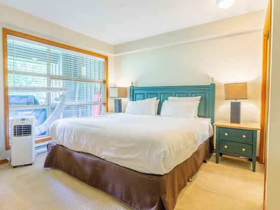 Whistler 2 Bedroom Accommodation - Aspens - #4629