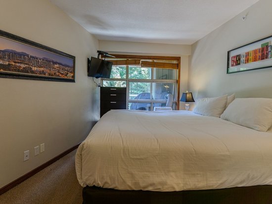 Whistler 2 Bedroom Accommodation - Aspens - #4631