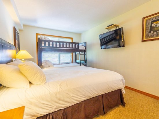 Whistler 2 Bedroom Accommodation - Aspens - #4633