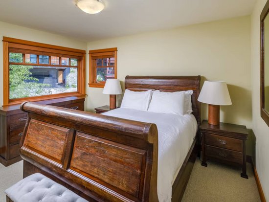 Big White 4 Bedroom Accommodation - Rock Ridge - #4639