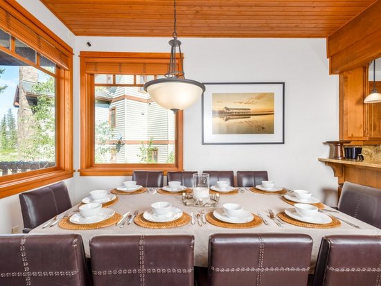 Big White 4 Bedroom Accommodation - Rock Ridge - #4639