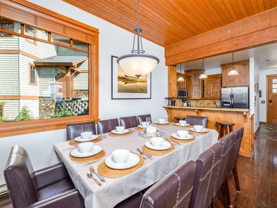 Big White 4 Bedroom Accommodation - Rock Ridge - #4639