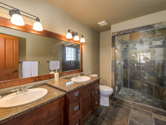 Big White 4 Bedroom Accommodation - Rock Ridge - #4639