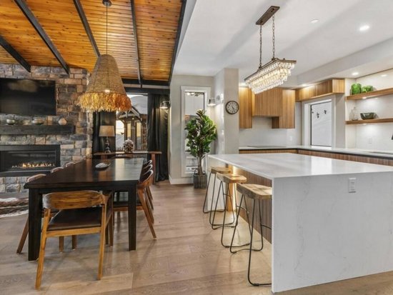 Big White 4 Bedroom Accommodation - Chalet Monashee - #4652