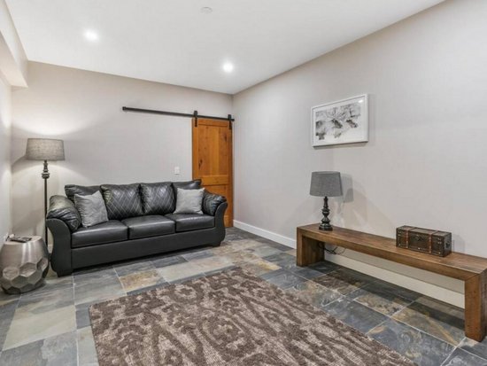 Big White 4 Bedroom Accommodation - Chalet Monashee - #4652