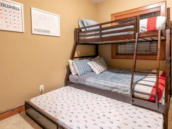 Big White 2 Bedroom Accommodation - Spyglass - #4653