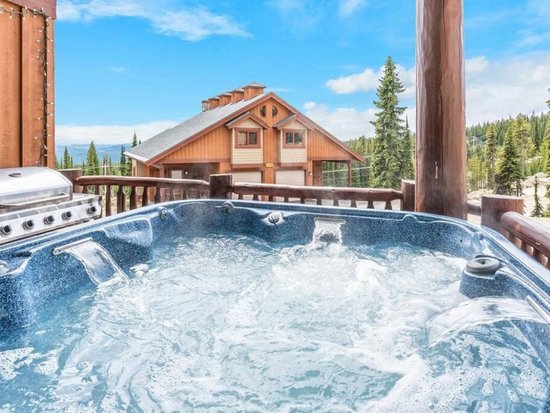 Big White 5 Bedroom Accommodation - Forest Ln Estates - #4655