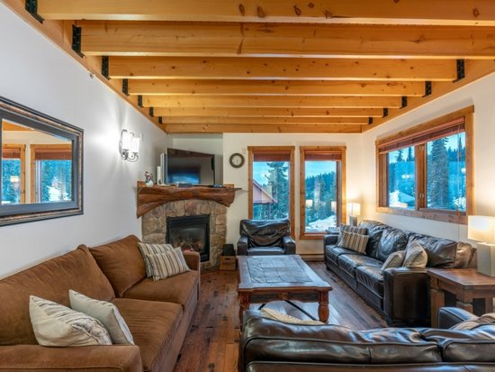 Big White 5 Bedroom Accommodation - Forest Ln Estates - #4655