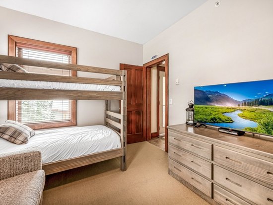 Big White 3 Bedroom Accommodation - Spyglass - #4657